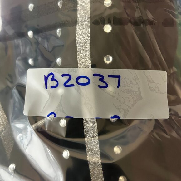 V.S.PINK Maroon Embroidered embellished zip up hoodie sweatshirt dog emblem Sz M - Picture 11 of 13